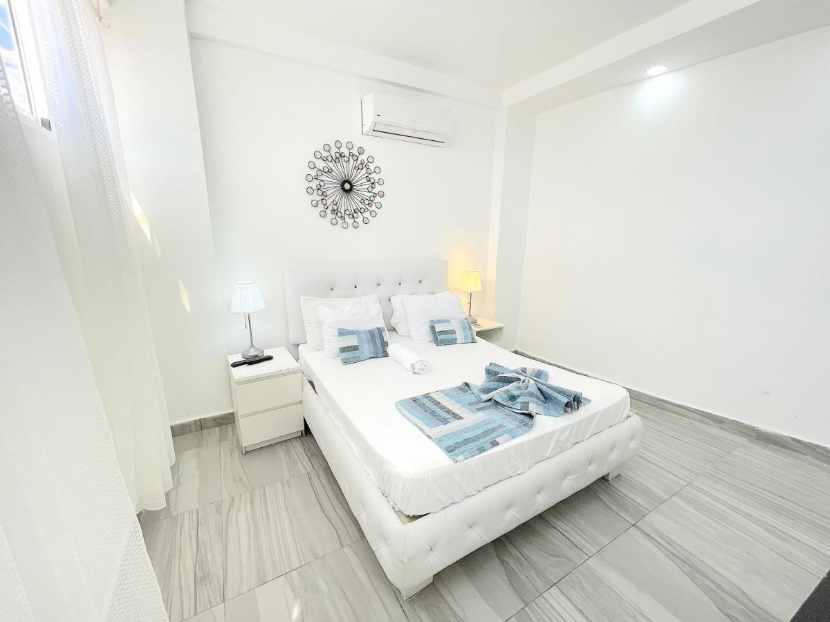 Rooftop Pool Ducassi Studio Suites Deluxe Hotel Beach Club & Spa ปุนตากานา ภายนอก รูปภาพ