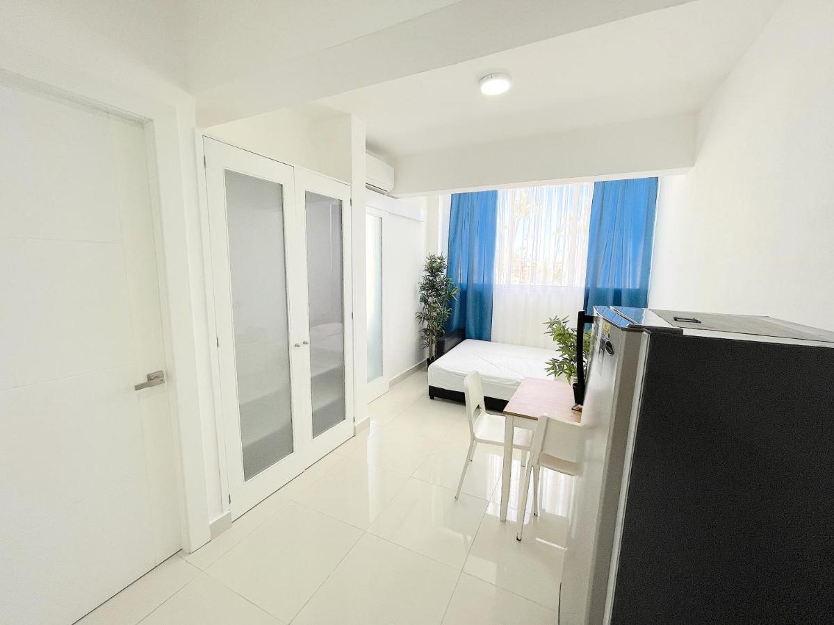 Rooftop Pool Ducassi Studio Suites Deluxe Hotel Beach Club & Spa ปุนตากานา ภายนอก รูปภาพ